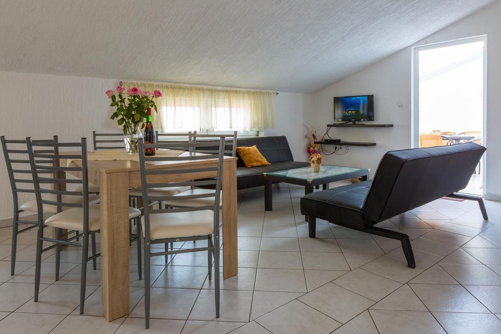 נובי ווינודולסקי Apartments Marica מראה חיצוני תמונה