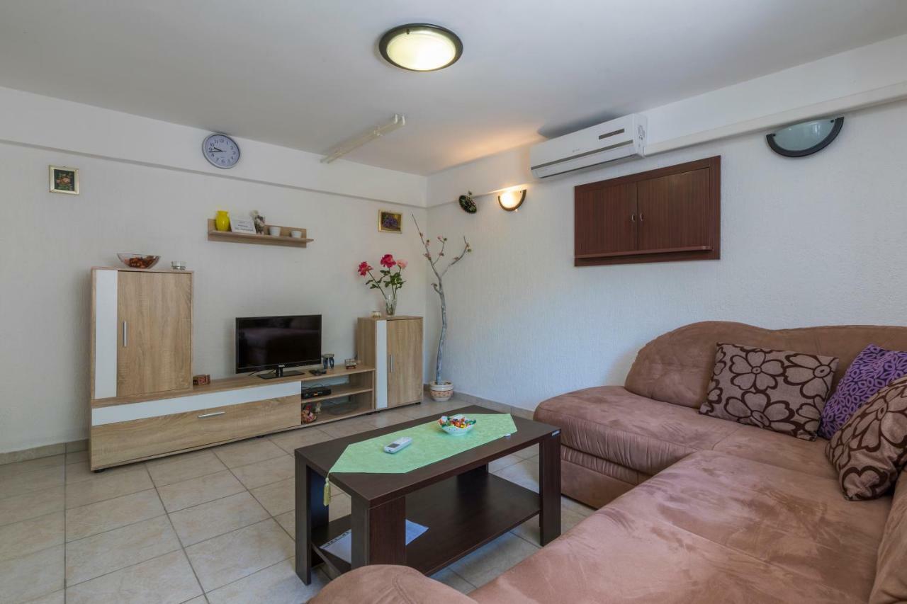 נובי ווינודולסקי Apartments Marica מראה חיצוני תמונה