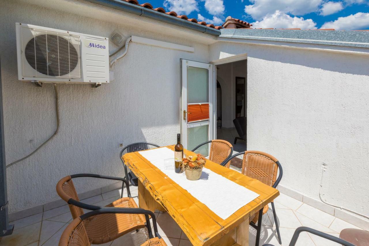 נובי ווינודולסקי Apartments Marica מראה חיצוני תמונה